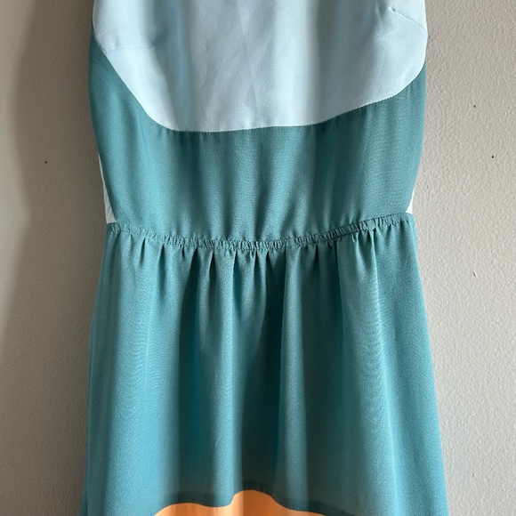 TUCKERNUCK Colorblock Eden Gown — Size Small - Picture 7 of 16